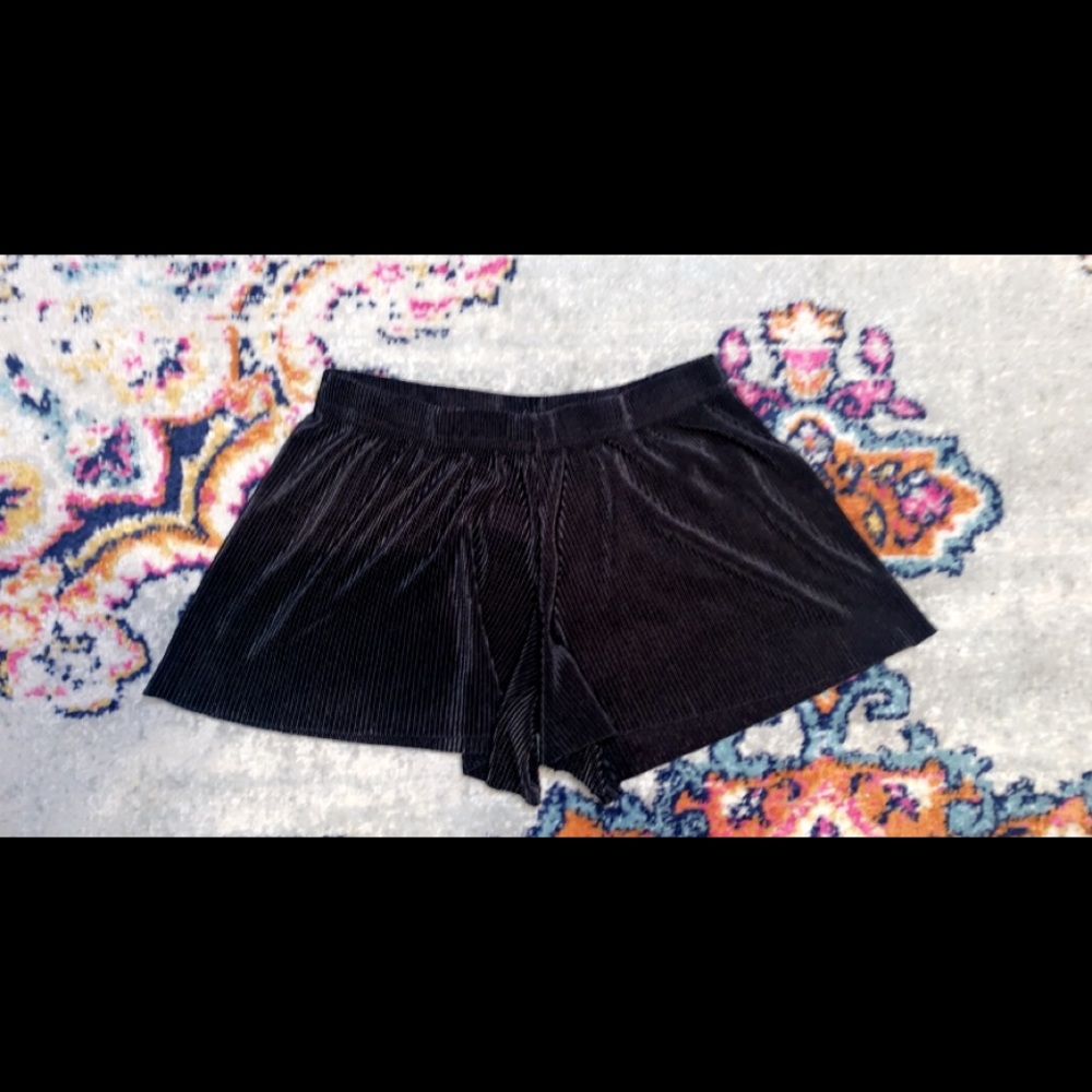 House shorts